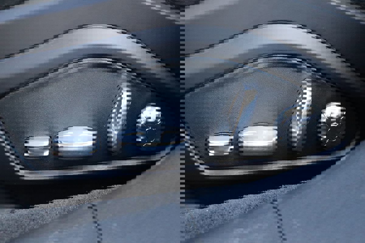 Used 2017 Porsche Panamera 4S w/ Sport Chrono Package image 43