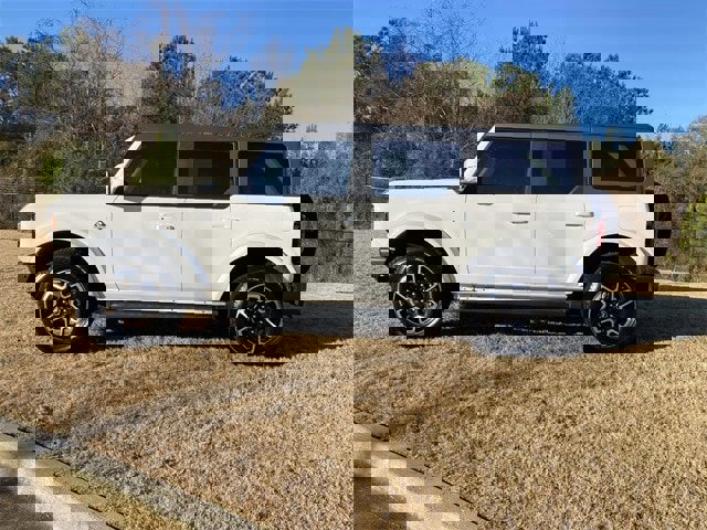 Used 2022 Ford Bronco Outer Banks image 42