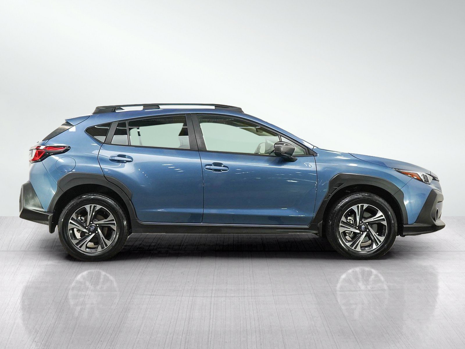 Used 2024 Subaru Crosstrek 2.0i Premium AWD/4WD image 6