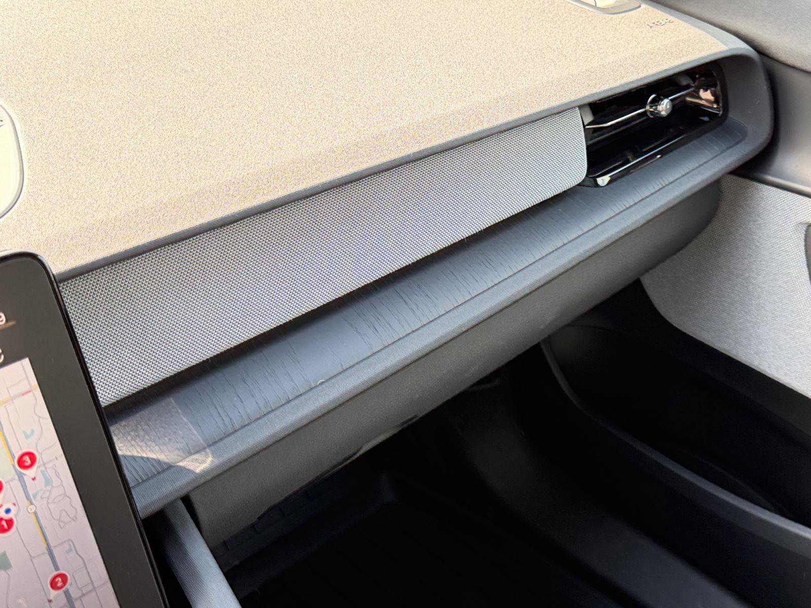 Used 2022 Polestar Polestar 2 w/ Plus Package image 34