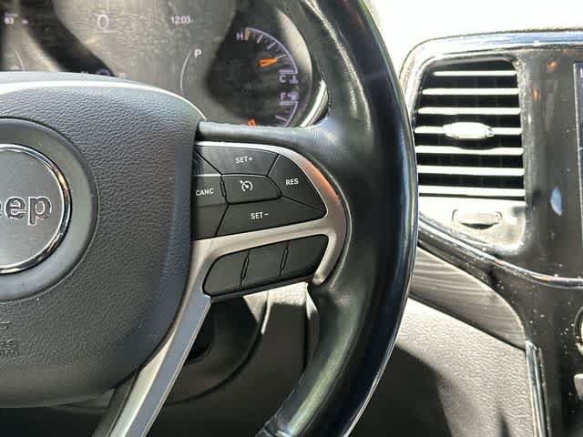 Used 2019 Jeep Grand Cherokee Altitude AWD/4WD image 10