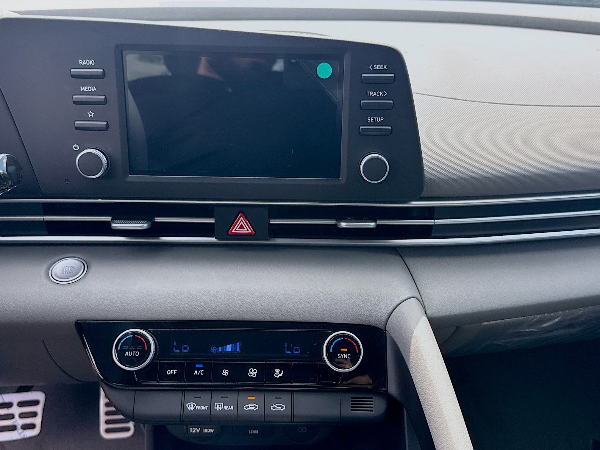 New 2026 Hyundai Elantra Sport FWD image 10