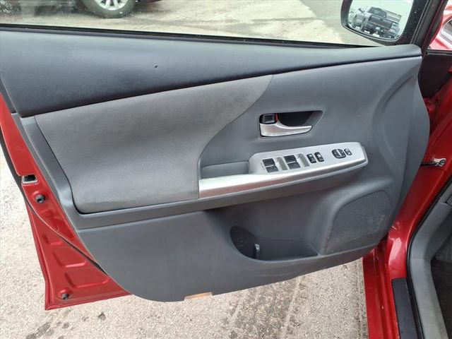 Used 2013 Toyota Prius V Two image 12