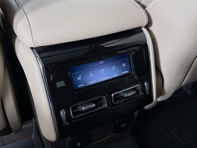 Used 2021 Lincoln Aviator Reserve w/ Equipment Group 202A AWD/4WD image 31