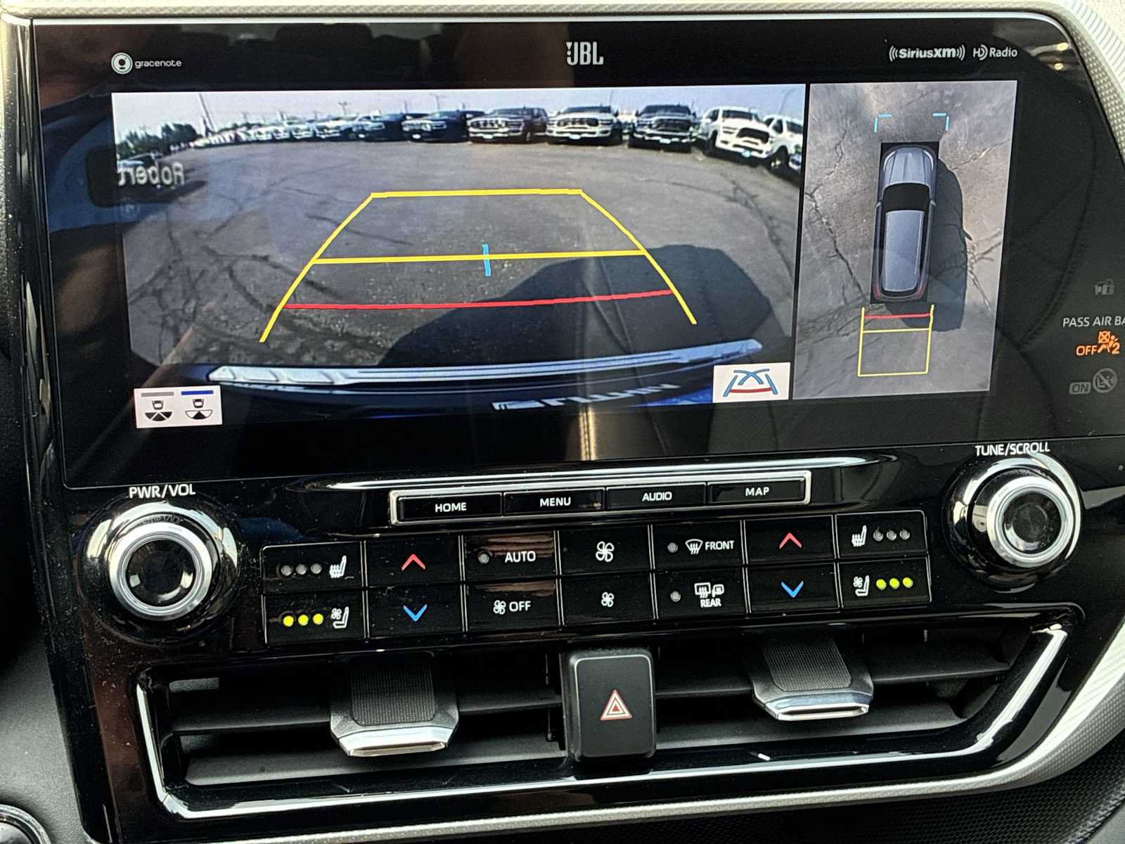 Used 2022 Toyota Highlander Platinum AWD/4WD image 33