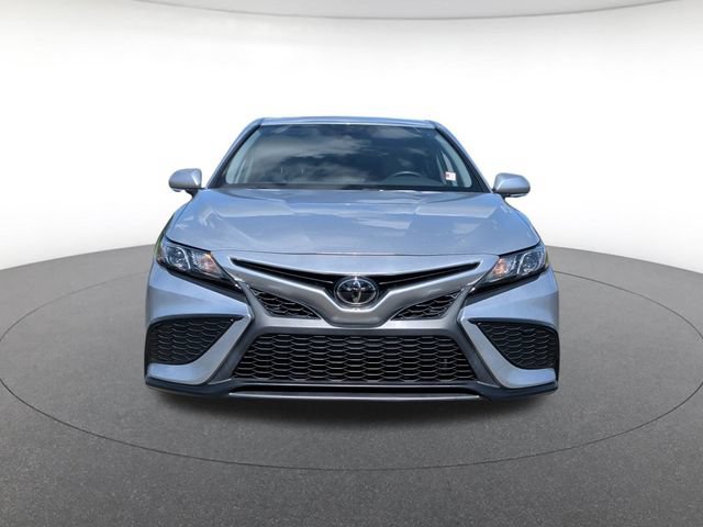 Used 2023 Toyota Camry SE FWD image 9