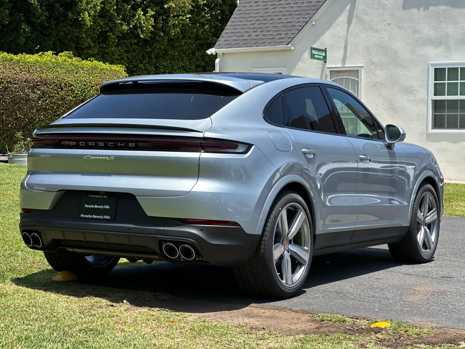 New 2026 Porsche Cayenne S AWD/4WD image 8