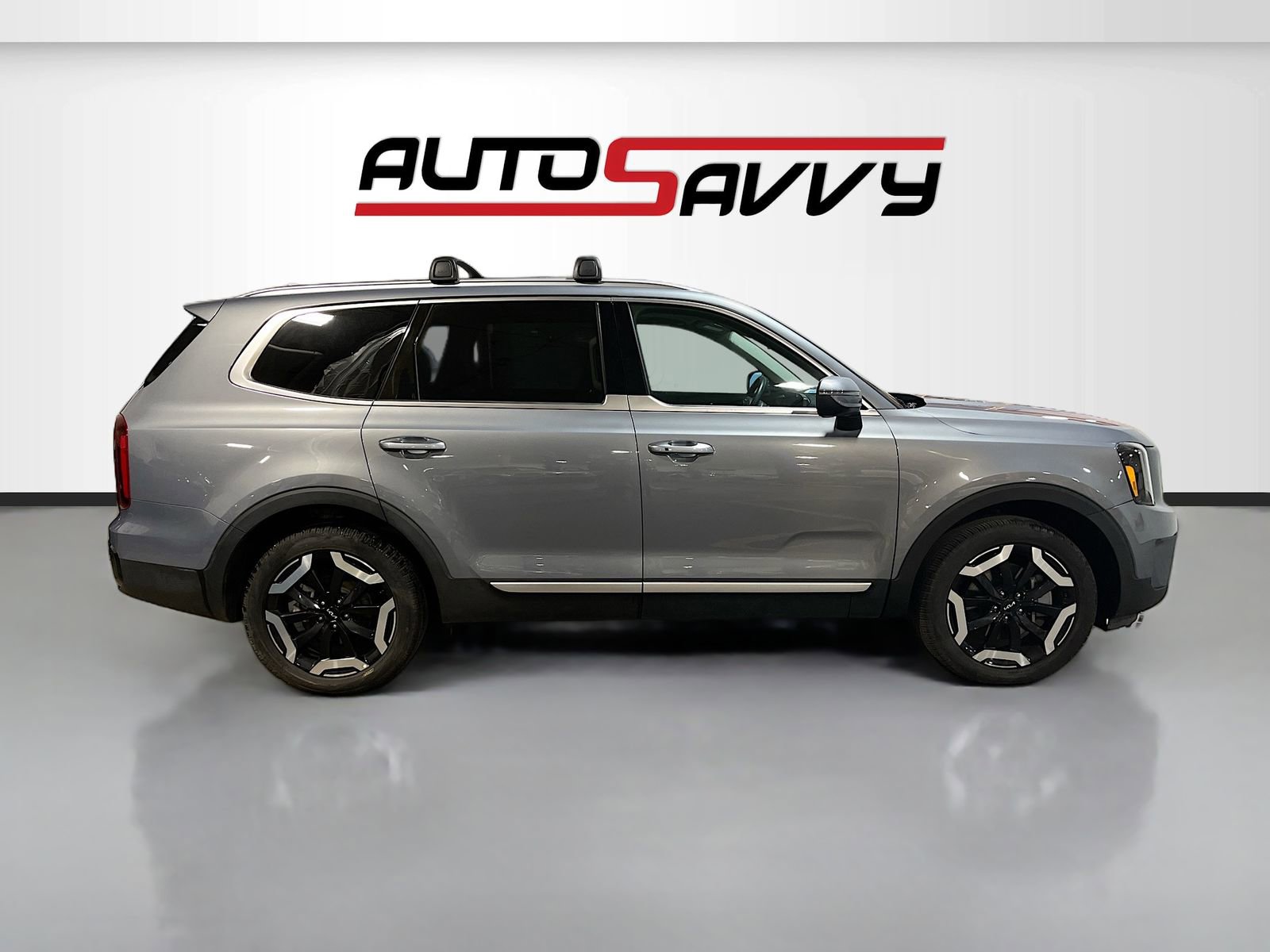 Used 2025 Kia Telluride S AWD/4WD image 8