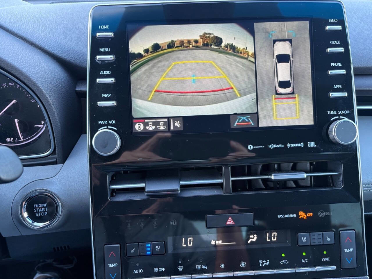 Used 2019 Toyota Avalon Limited w/ Advanced Safety Package FWD image 24