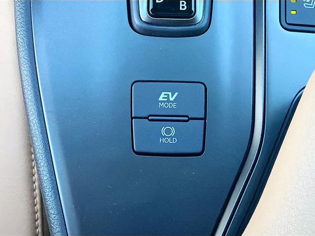 New 2026 Lexus UX 300h FWD image 44