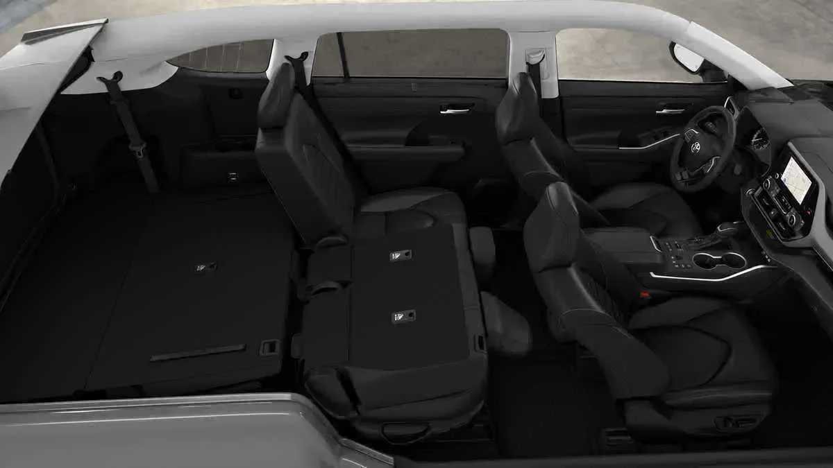 New 2026 Toyota Highlander XLE AWD/4WD image 4