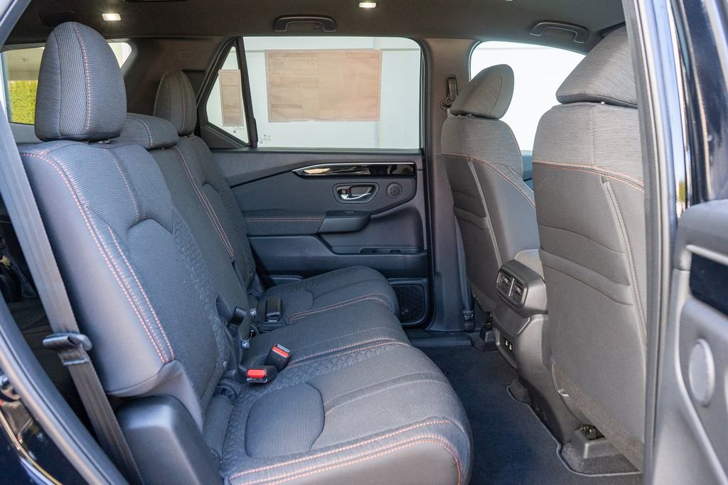New 2026 Honda Pilot Sport image 14