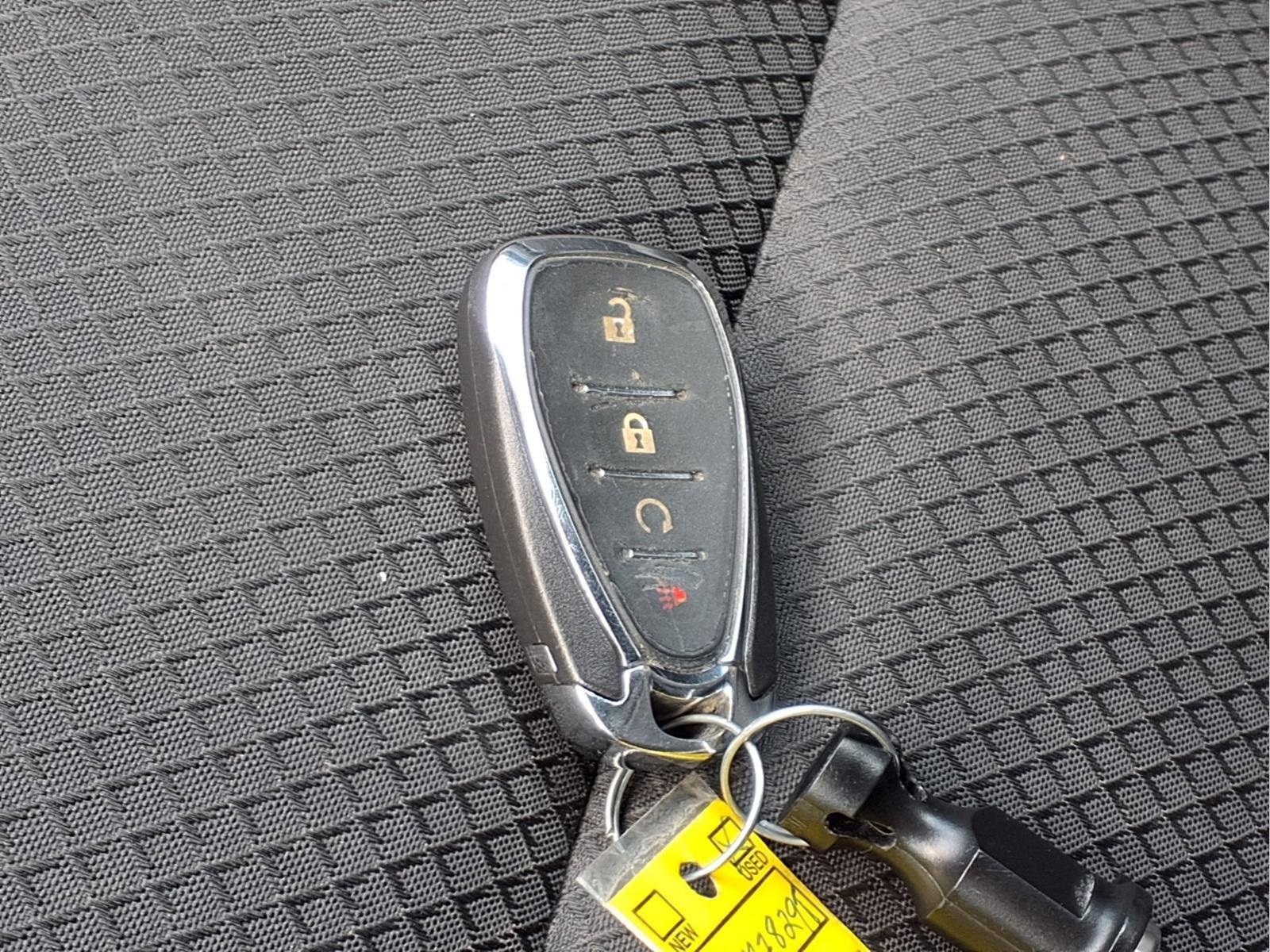 Used 2022 Chevrolet TrailBlazer RS w/ Technology Package image 27