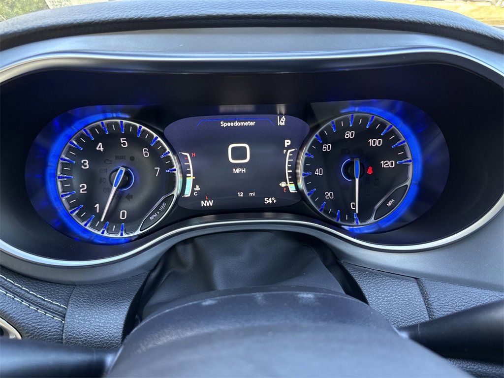 New 2026 Chrysler Pacifica Limited image 43