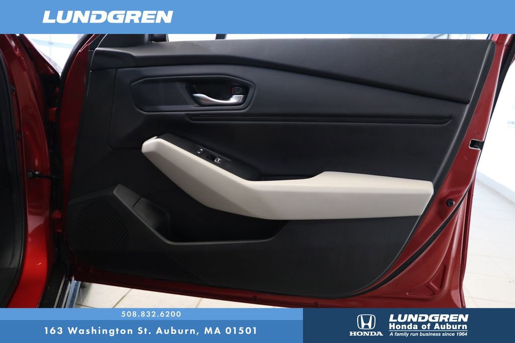 Used 2024 Honda Accord EX image 16