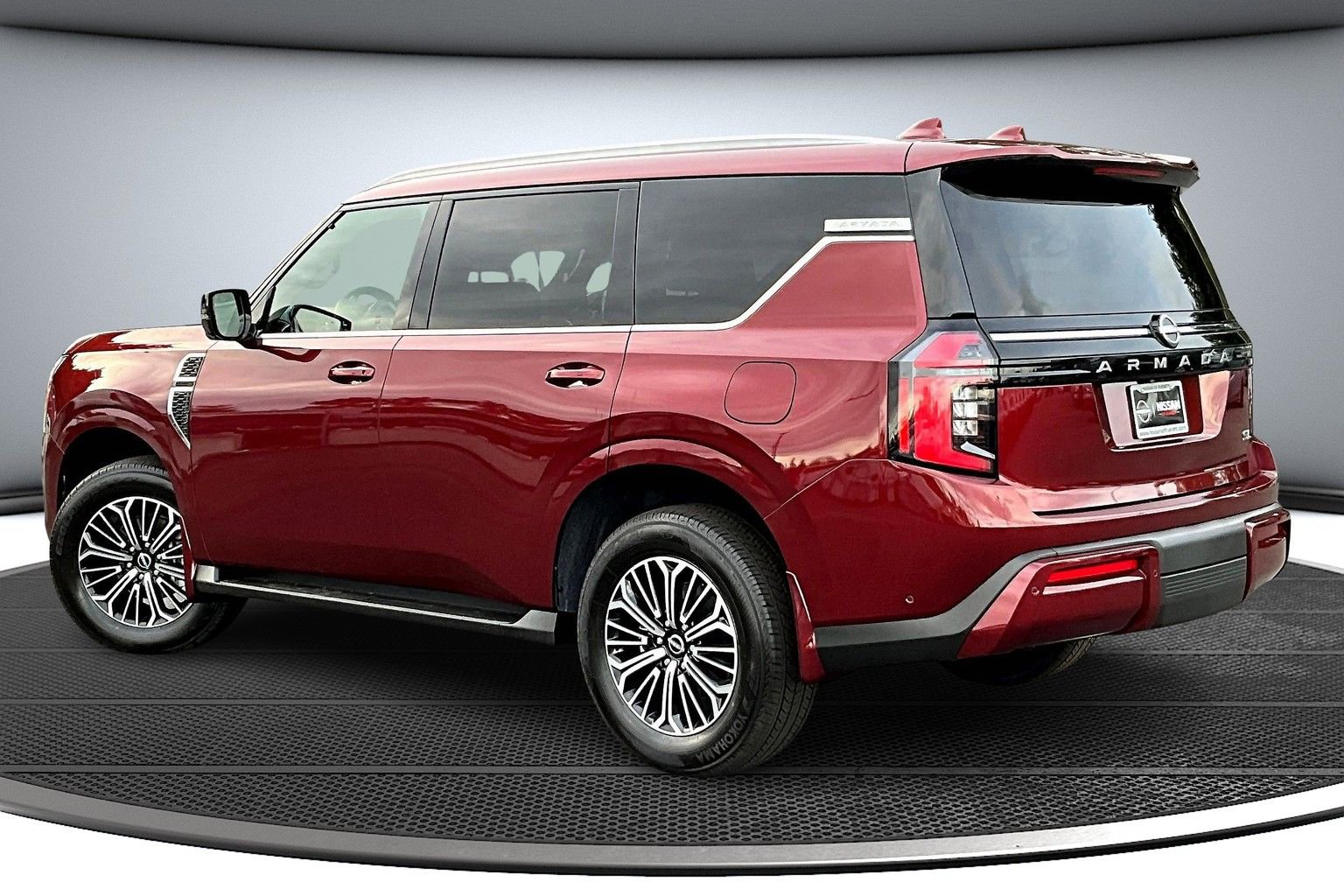 New 2026 Nissan Armada SL image 3