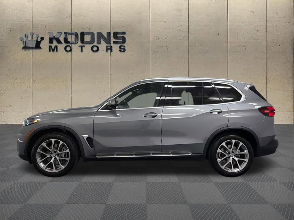 Used 2026 BMW X5 xDrive40i AWD/4WD image 5