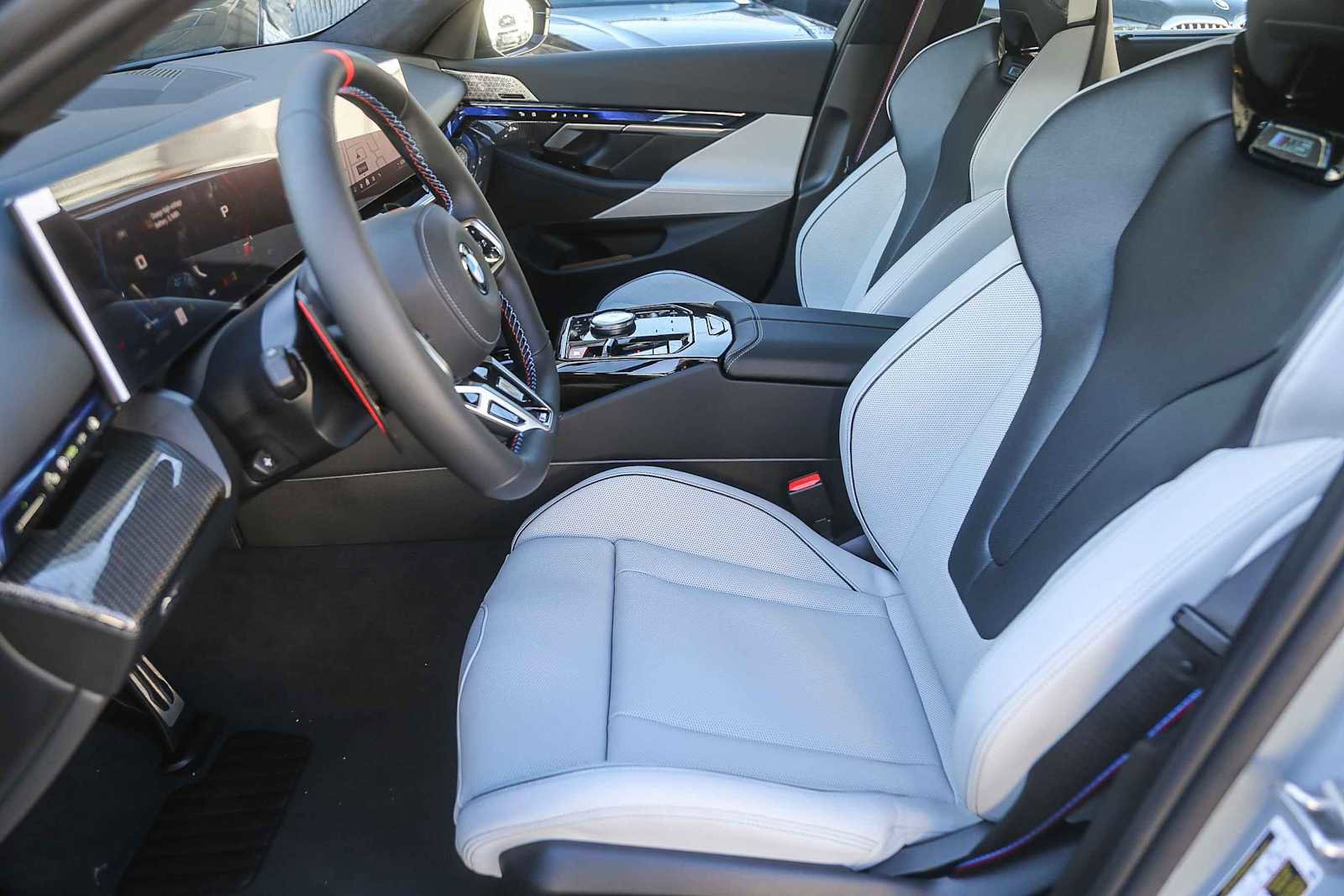 New 2026 BMW M5 Touring image 14