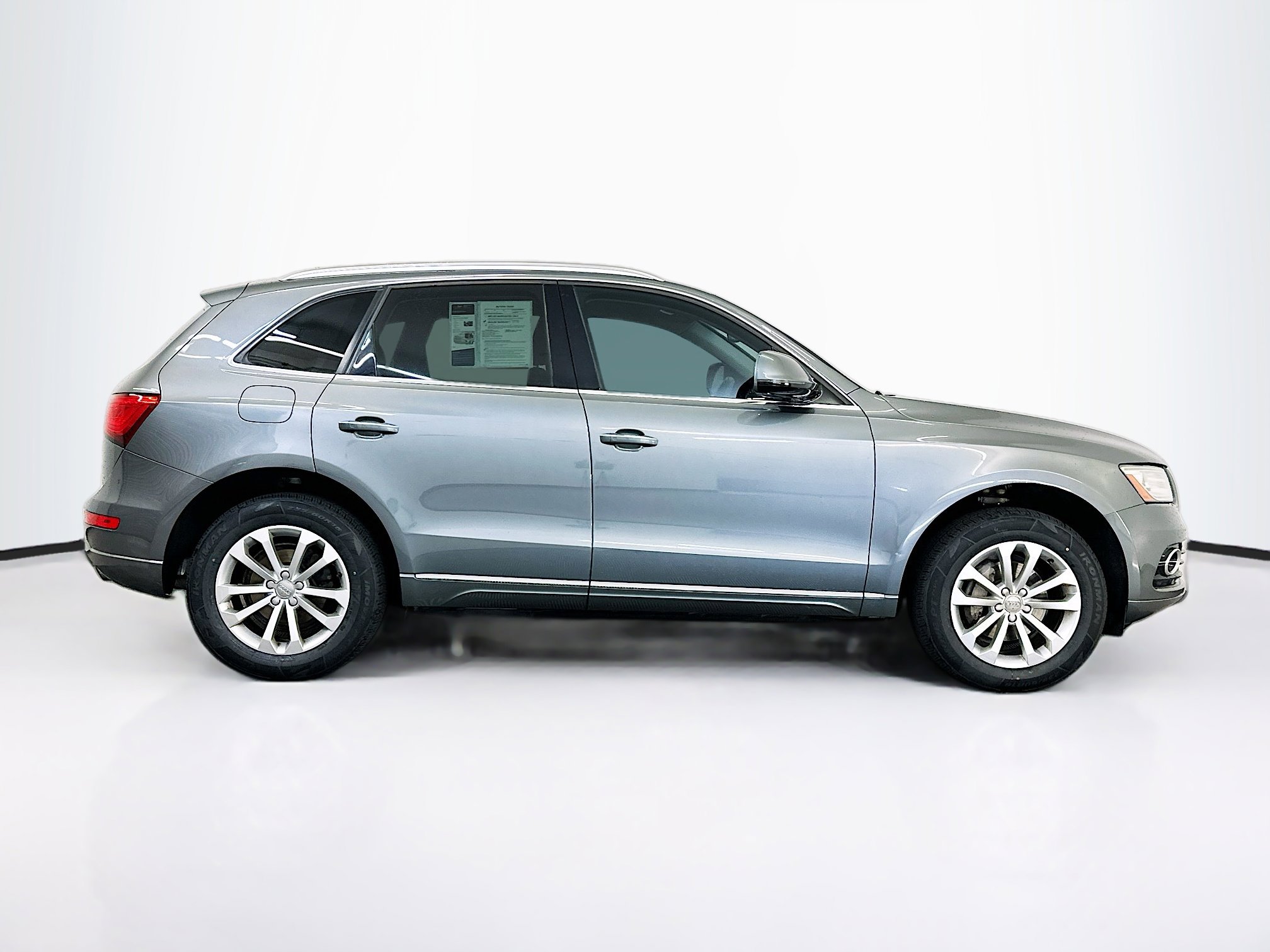 Used 2017 Audi Q5 2.0T Premium image 10