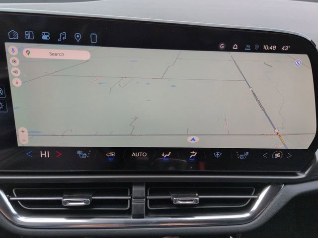 New 2026 Chevrolet Equinox EV LT w/ Comfort Package FWD image 15