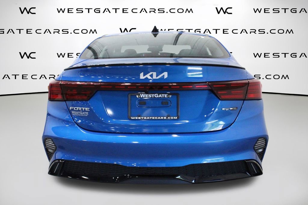 Used 2022 Kia Forte GT-Line w/ GT-Line Premium Package image 2
