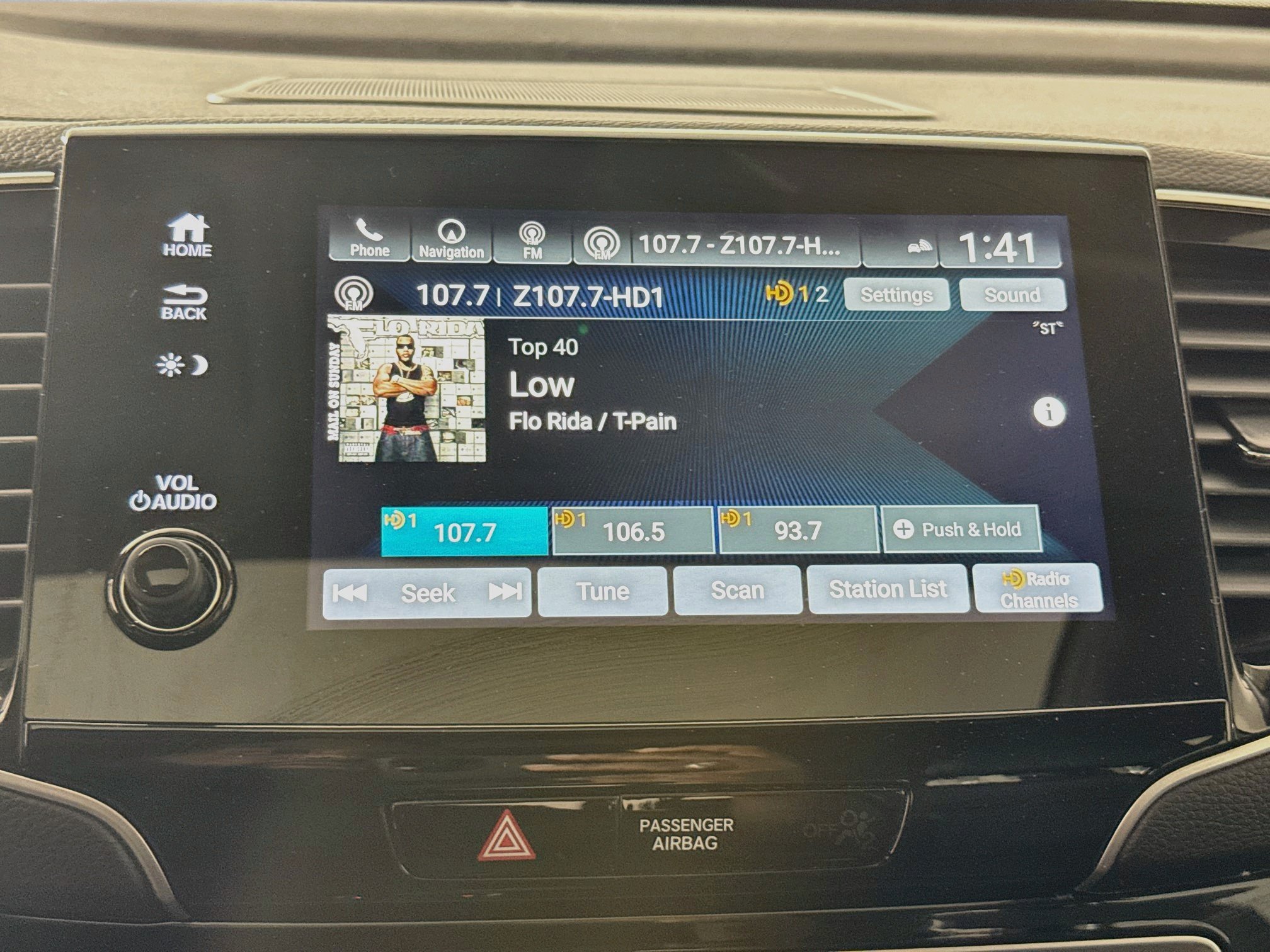 Used 2021 Honda Pilot Touring image 15