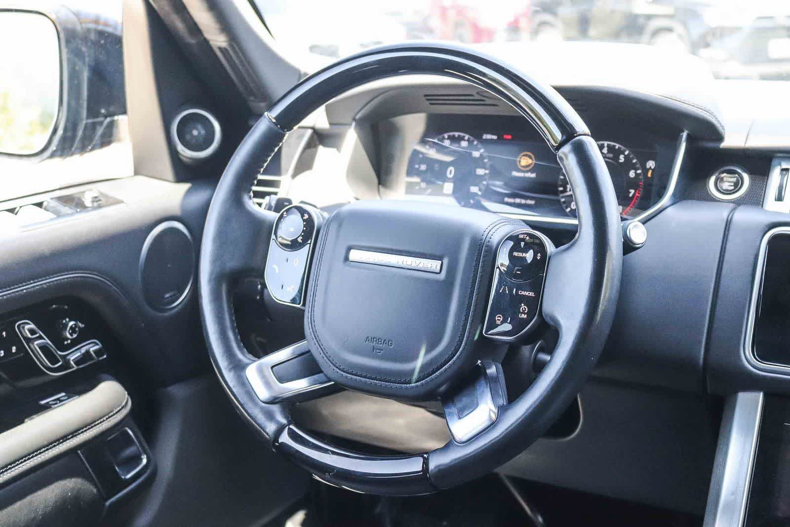 Used 2020 Land Rover Range Rover HSE AWD/4WD image 13