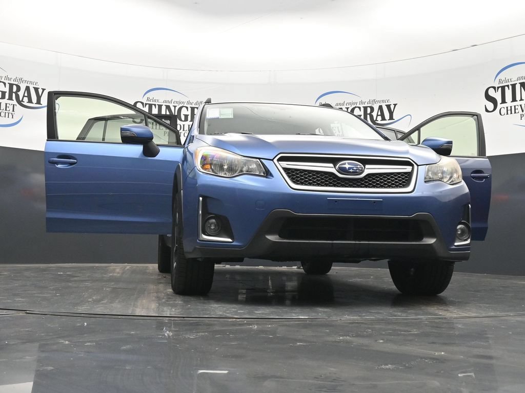 Used 2017 Subaru Crosstrek 2.0i Limited AWD/4WD image 18