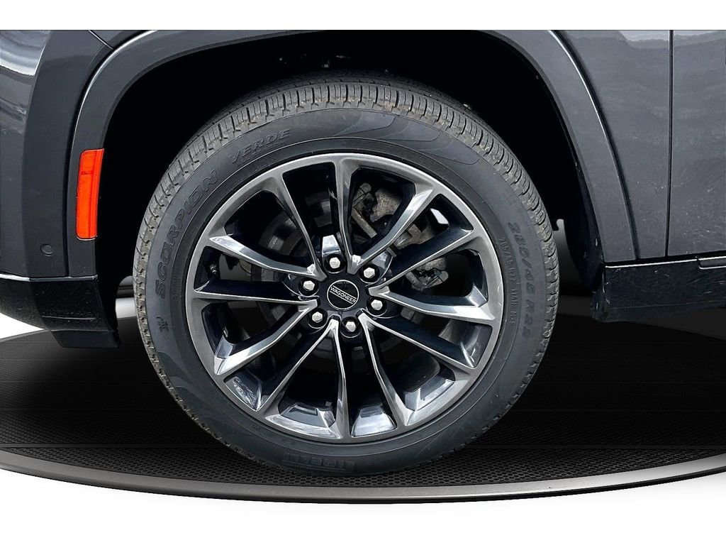 Certified 2024 Jeep Grand Wagoneer L Series II w/ Quick Order Packagew 28T image 10