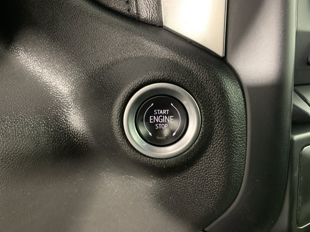 Used 2021 Chevrolet Silverado 1500 LT RWD image 16