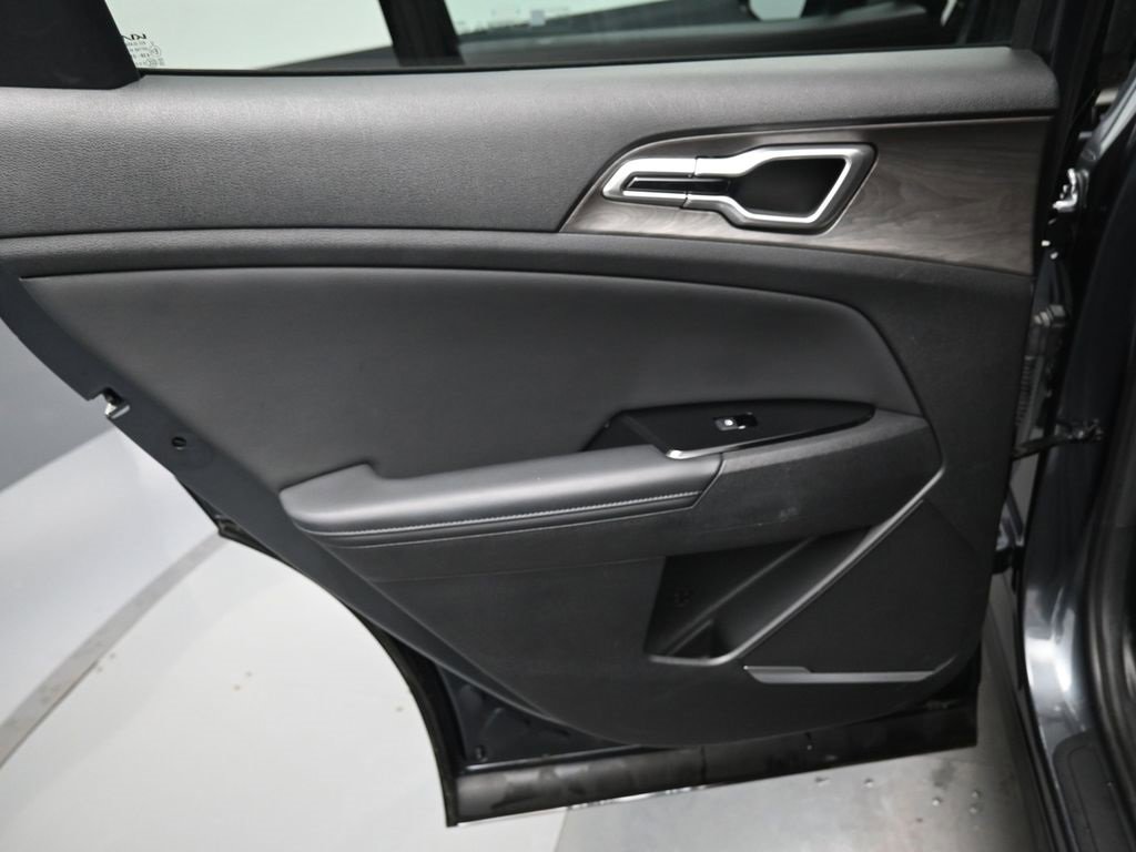 Used 2023 Kia Sportage X-Line image 30