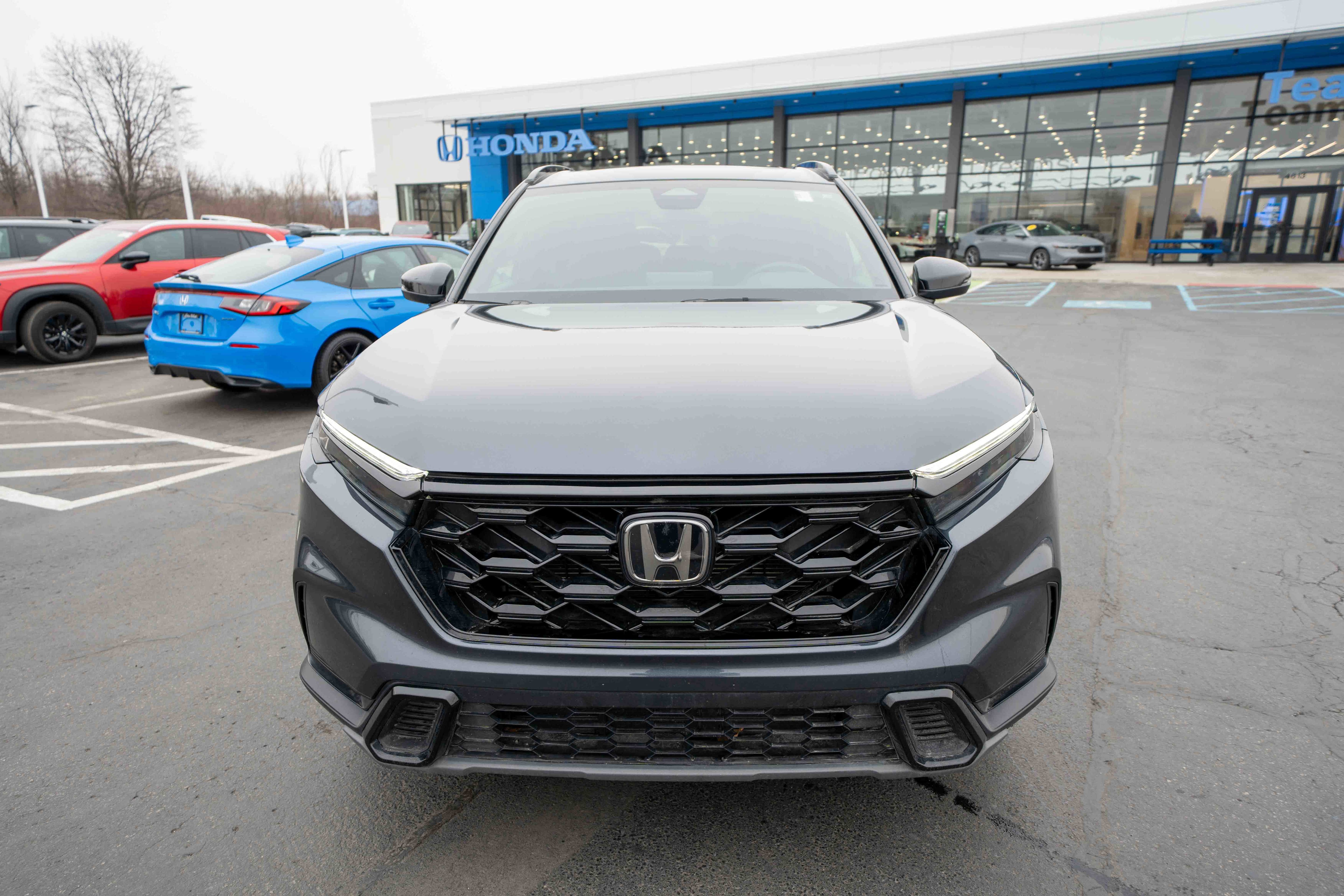 Certified 2025 Honda CR-V Sport image 2