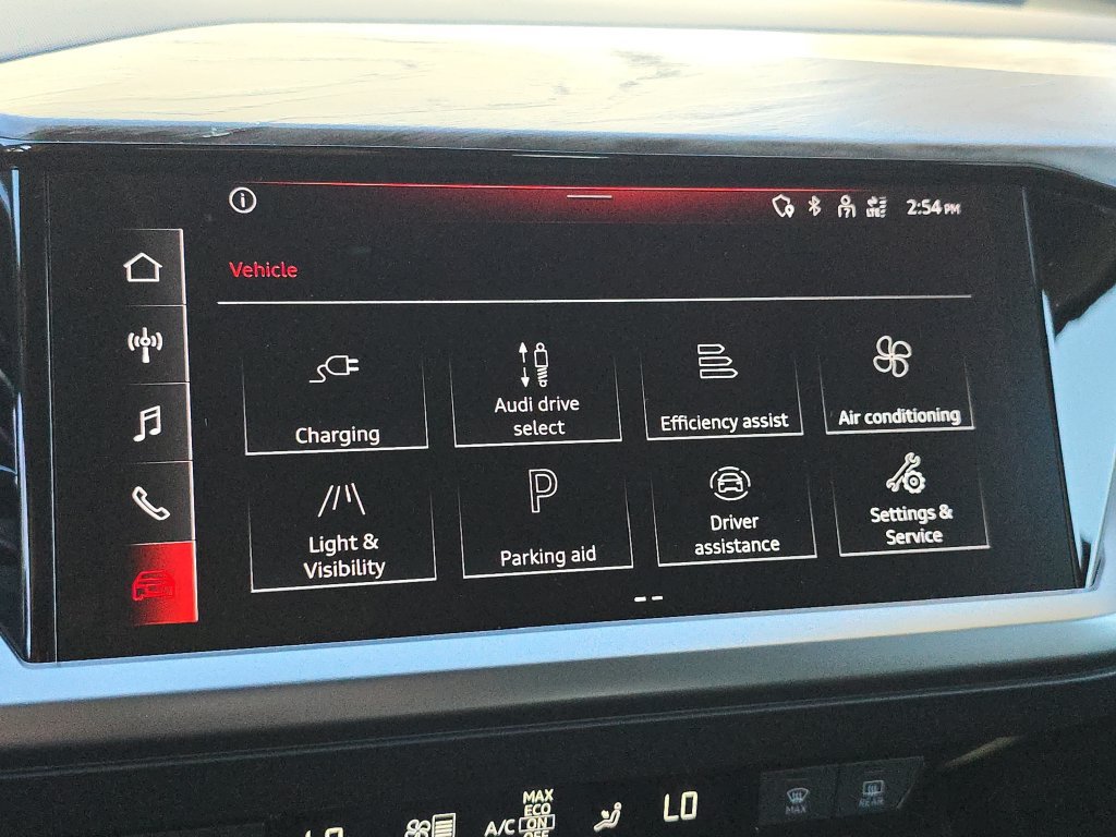 Used 2023 Audi Q4 e-tron Premium AWD/4WD image 28