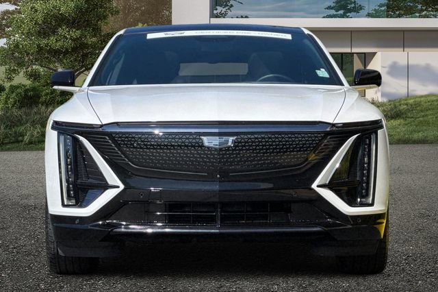 Certified 2024 Cadillac Lyriq Sport AWD/4WD image 9