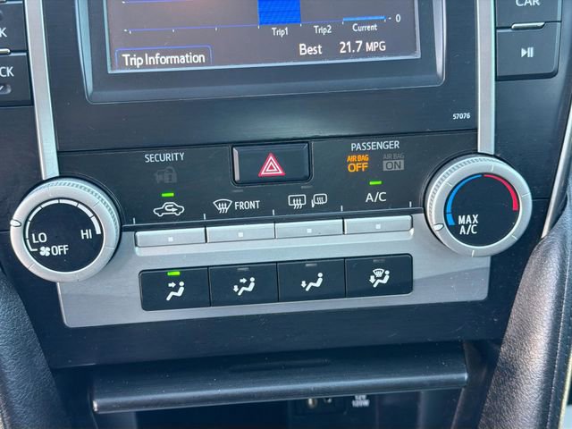 Used 2013 Toyota Camry SE image 28