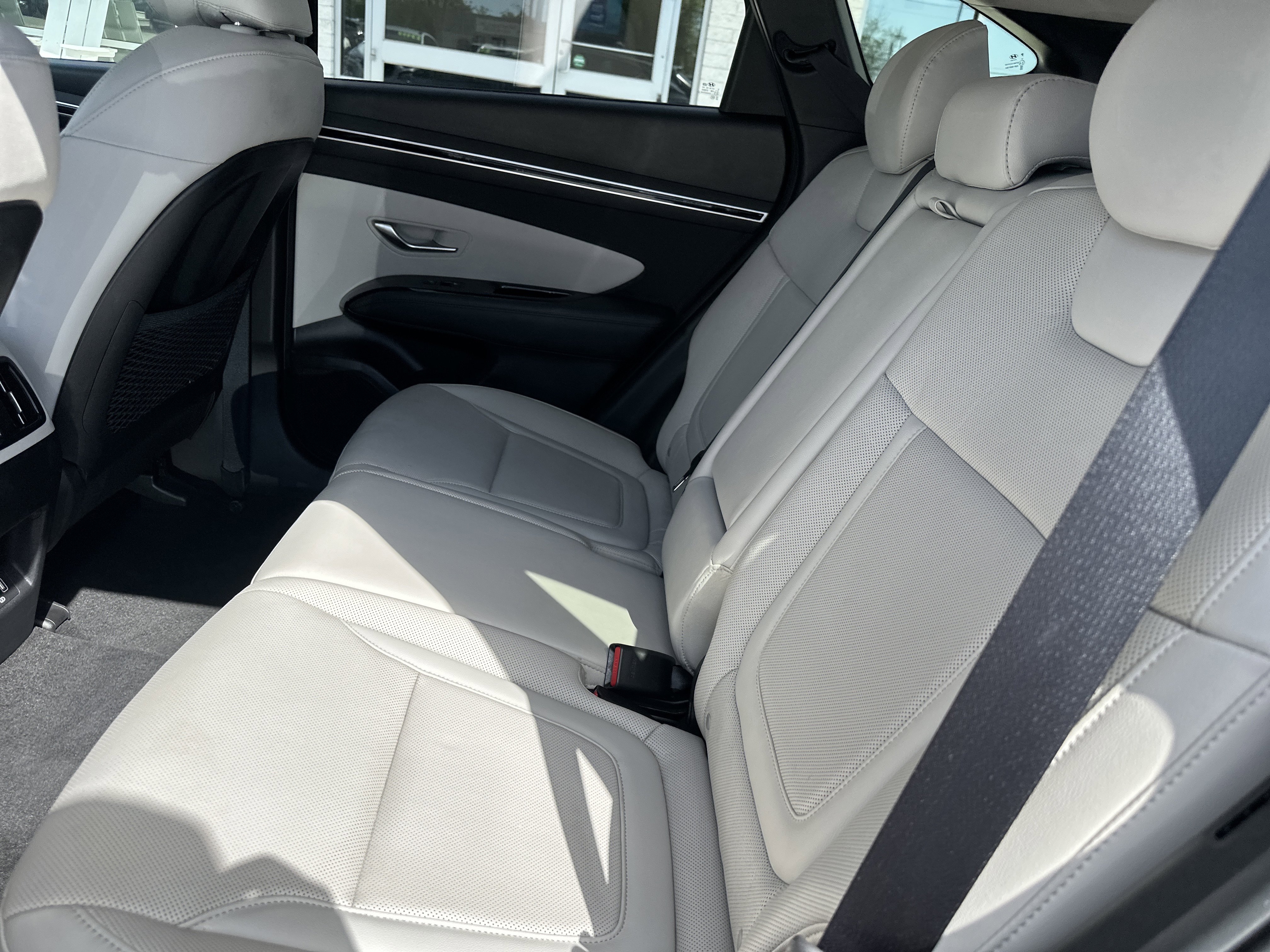 Used 2023 Hyundai Tucson Limited image 12