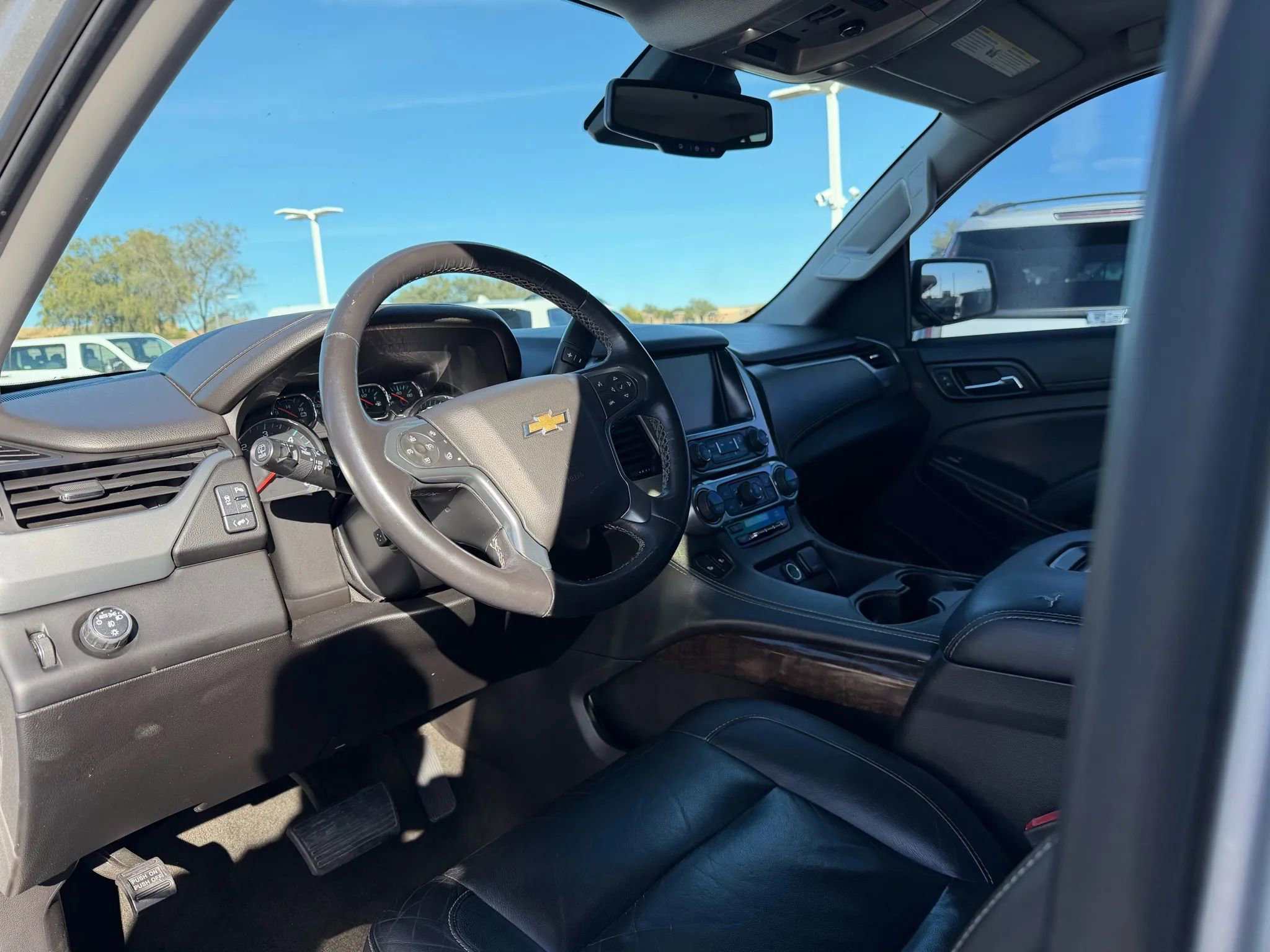 Used 2017 Chevrolet Tahoe LT image 12