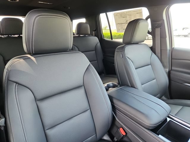 New 2026 Chevrolet Traverse LT w/ Driver Confidence Package FWD image 14