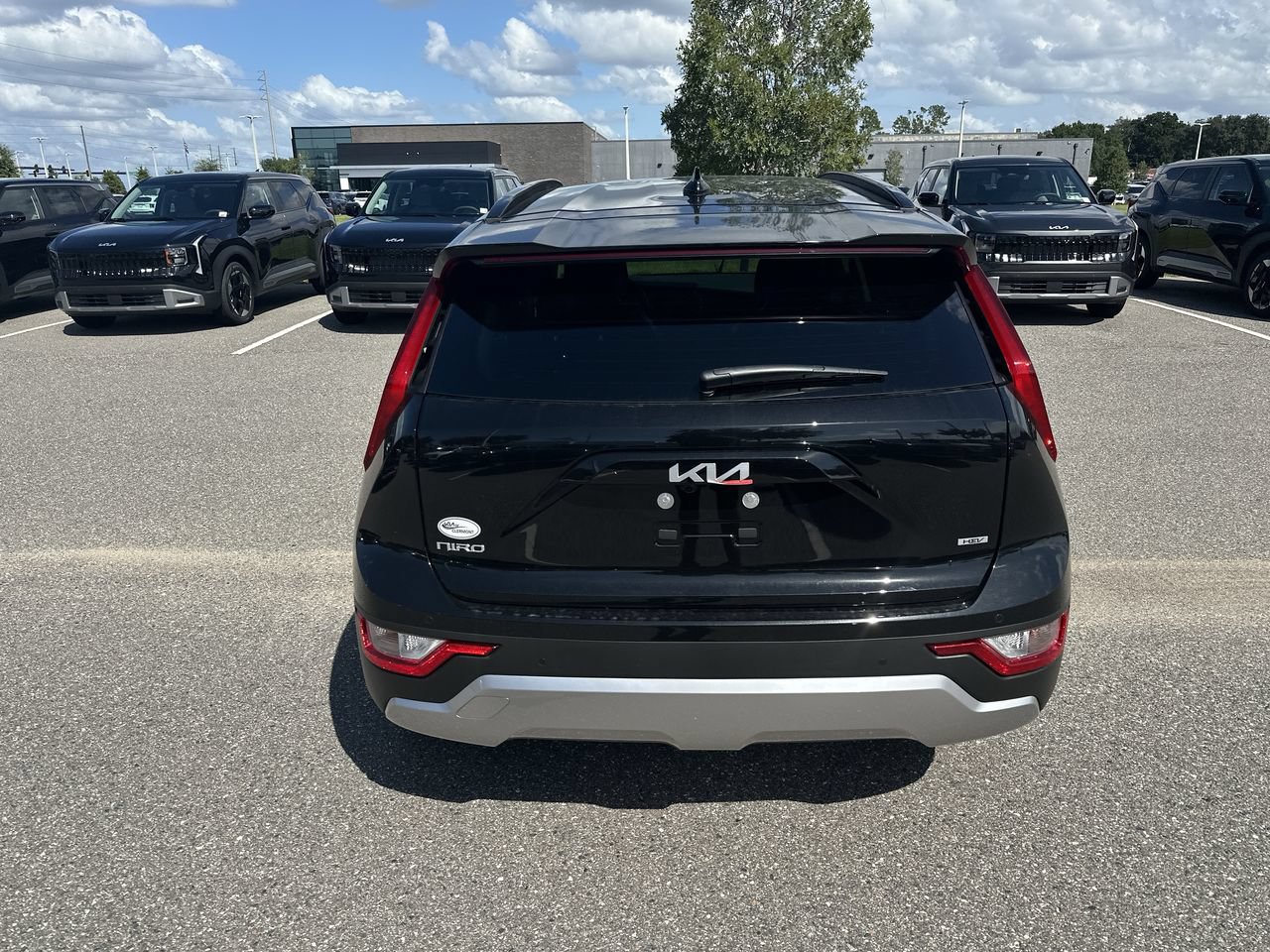 New 2026 Kia Niro EX FWD image 23