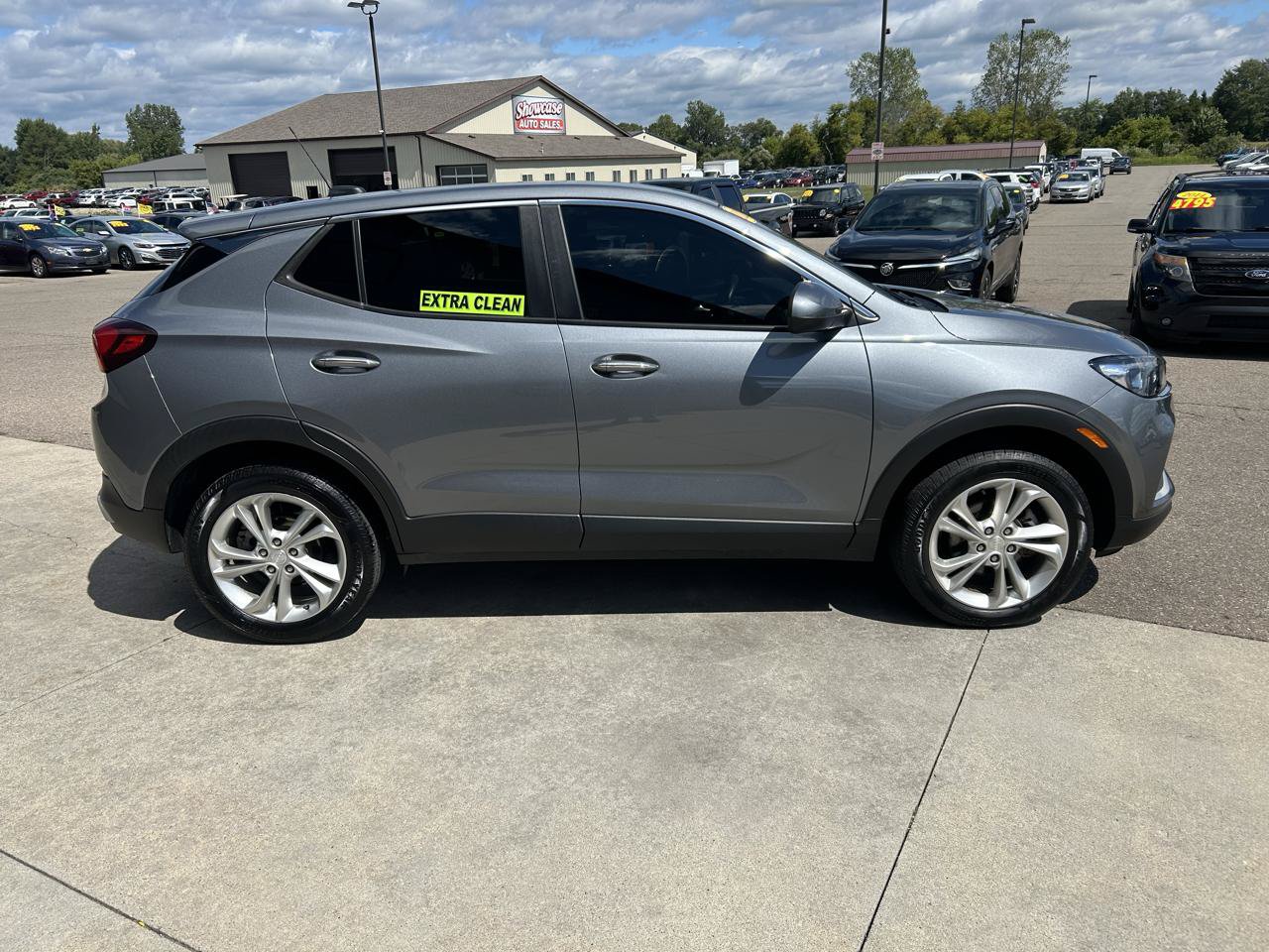 Used 2022 Buick Encore GX Preferred AWD/4WD image 4