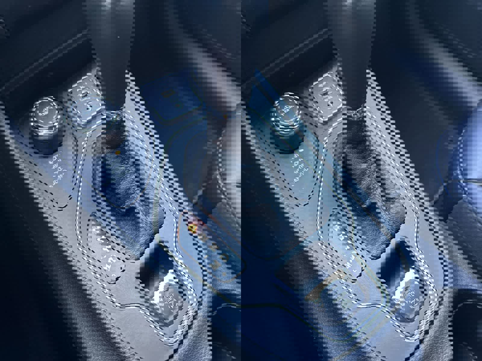 Used 2019 Jeep Cherokee Latitude Plus w/ Cold Weather Group image 25