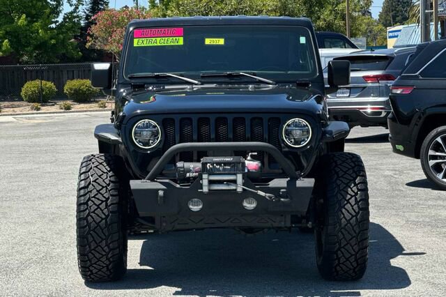 Used 2021 Jeep Wrangler Sport AWD/4WD image 9