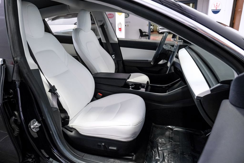 Used 2018 Tesla Model 3 Performance image 37