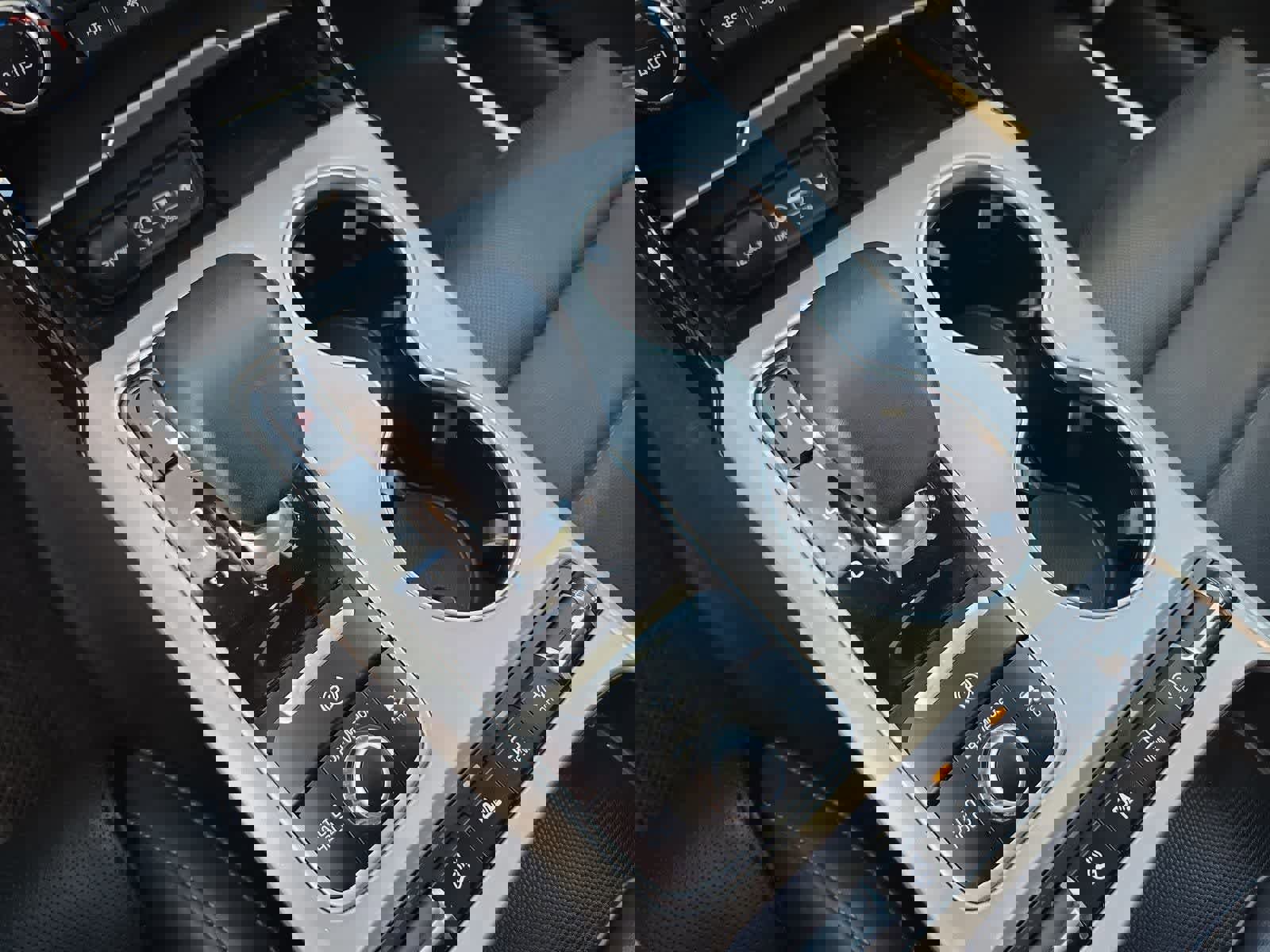 Used 2020 Kia Stinger GT2 image 32