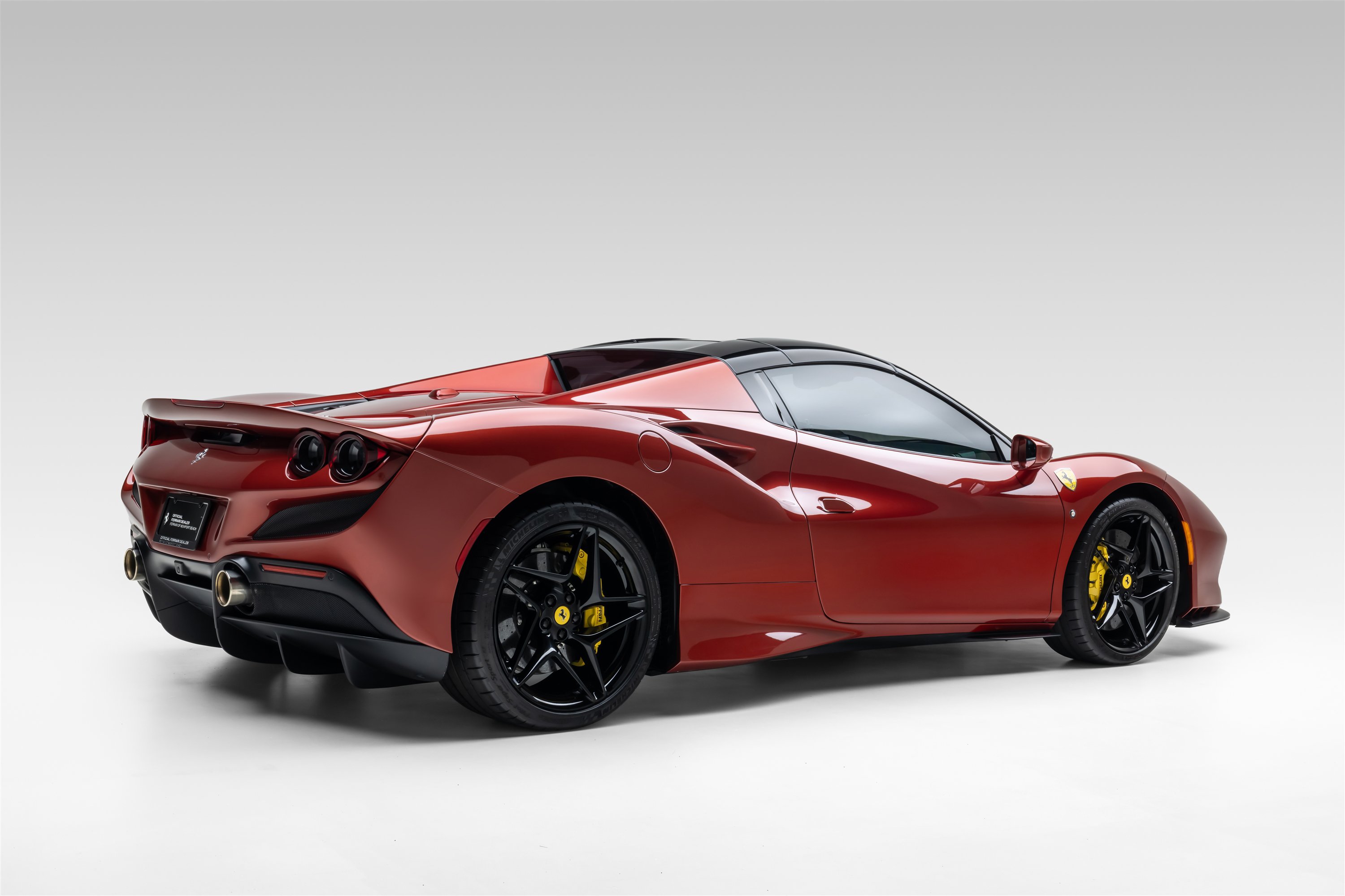 Certified 2022 Ferrari F8 Tributo RWD image 6