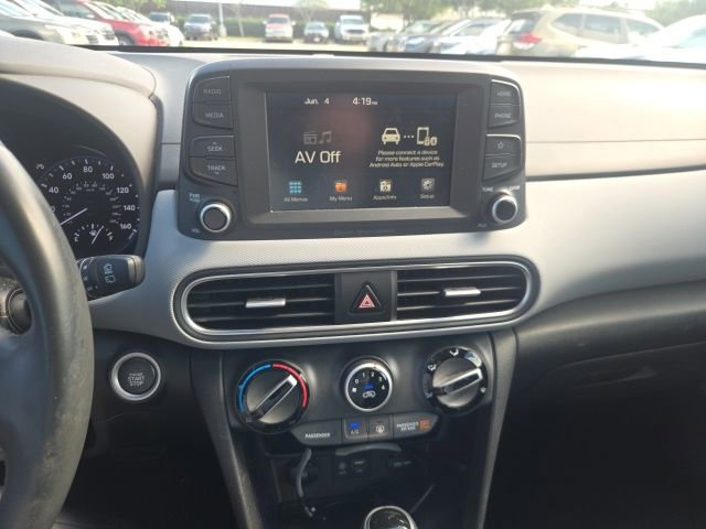 Used 2019 Hyundai Kona SEL FWD image 11