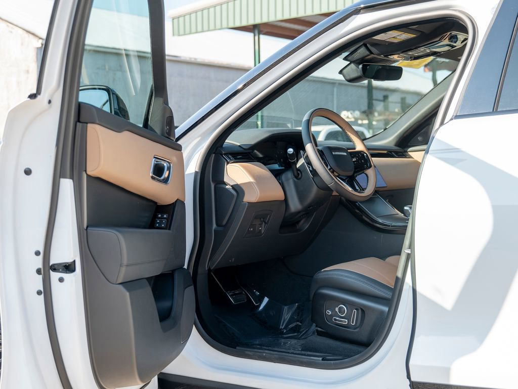 New 2025 Land Rover Range Rover Velar Dynamic HSE image 10
