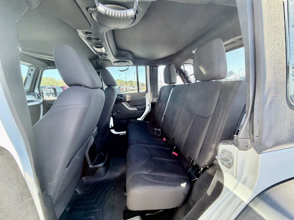 Used 2014 Jeep Wrangler Unlimited Sport image 22