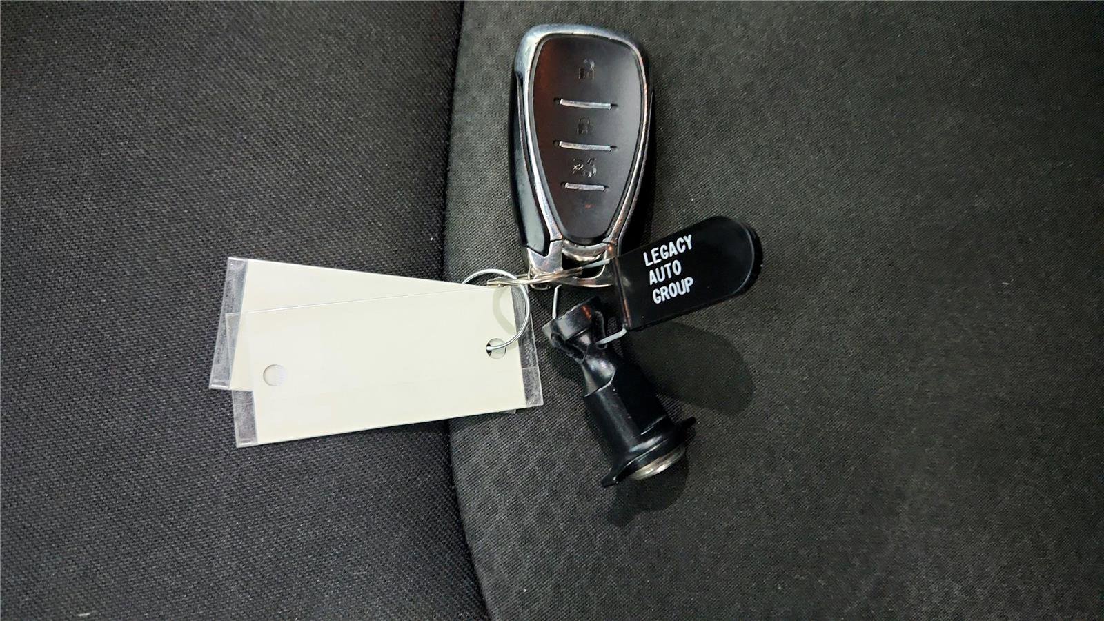 Used 2016 Chevrolet Malibu LT image 41