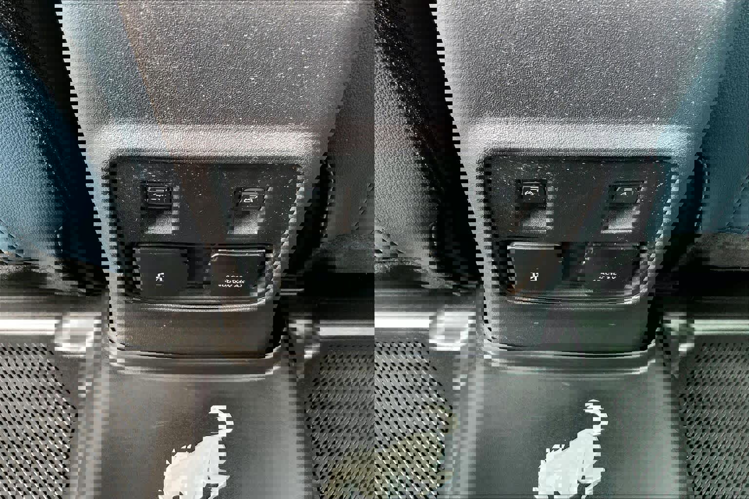 Used 2024 Ford Bronco Outer Banks image 34